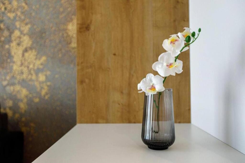 Golden Apartments Wroclaw - Cozy Studio- Odra River&Ksiecia Witolda 외부 사진