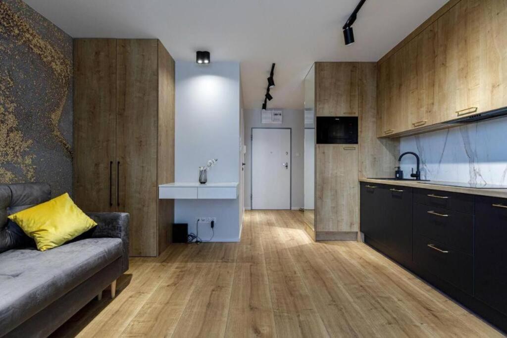 Golden Apartments Wroclaw - Cozy Studio- Odra River&Ksiecia Witolda 외부 사진