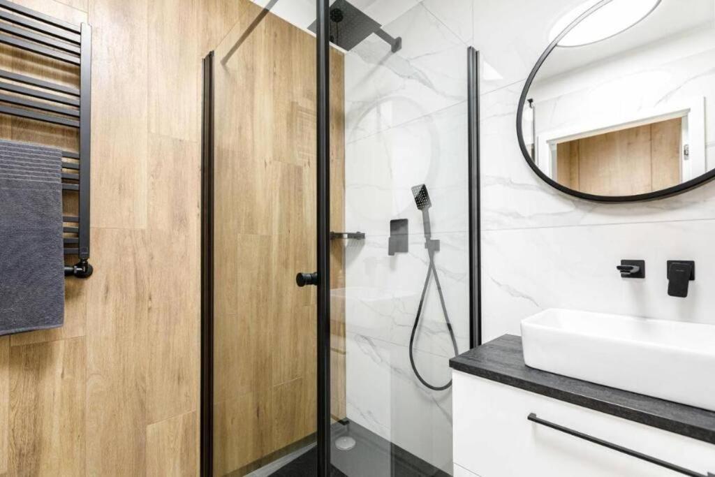 Golden Apartments Wroclaw - Cozy Studio- Odra River&Ksiecia Witolda 외부 사진